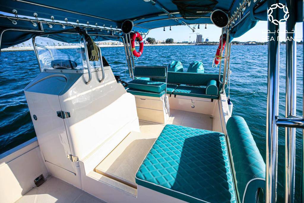 Yacht lounge