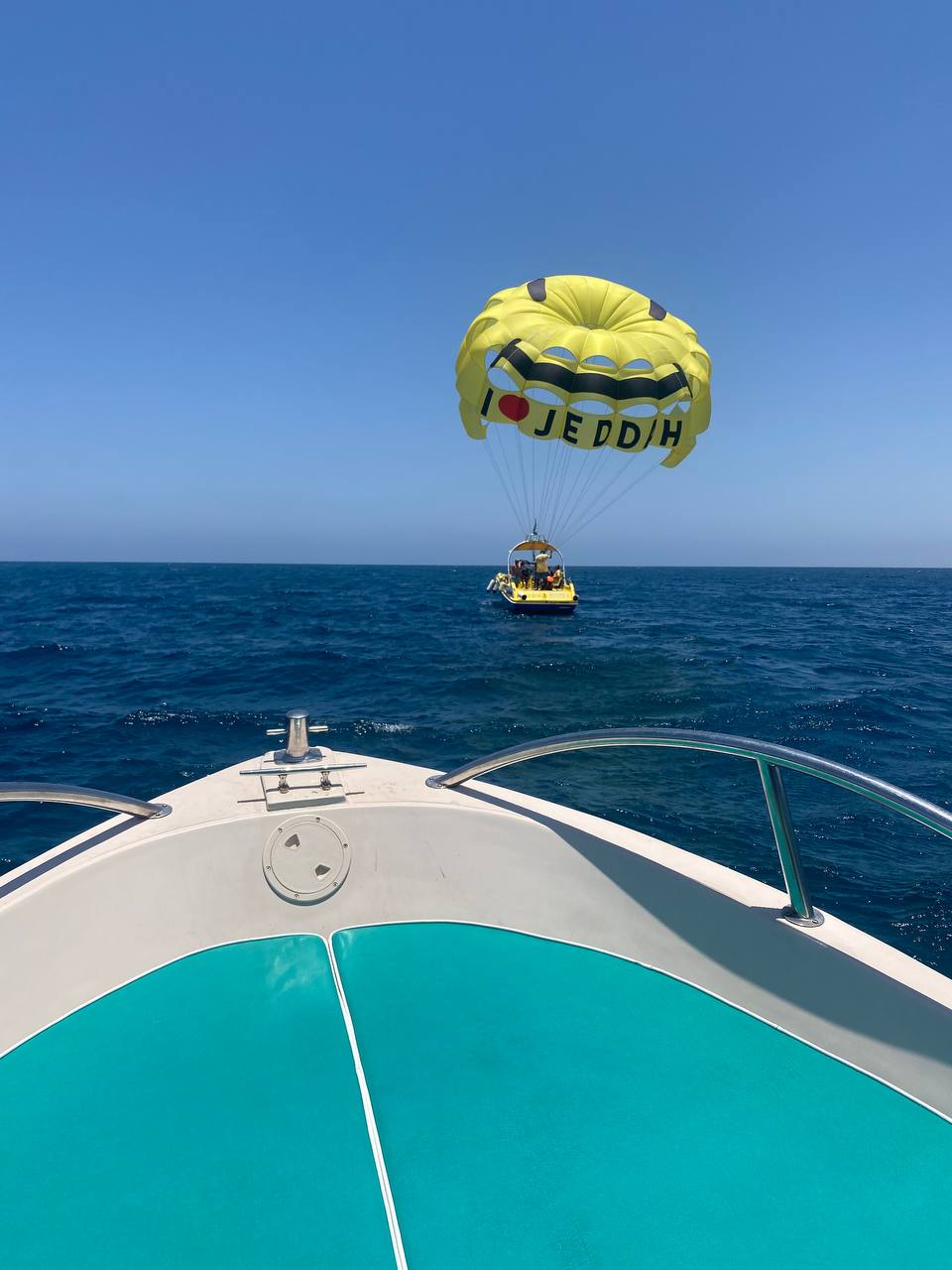 Yacht amenities