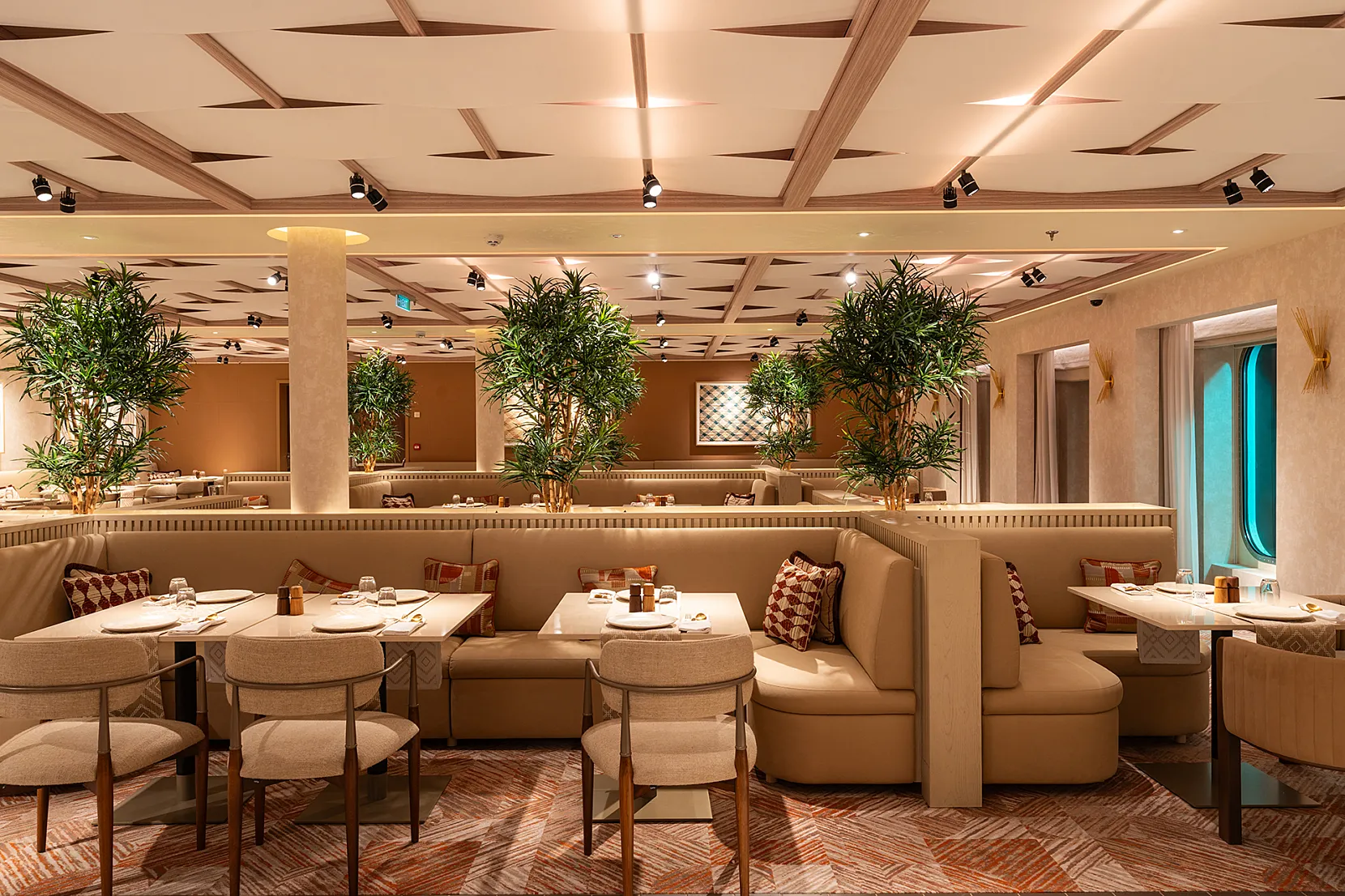 مطاعم فاخرة